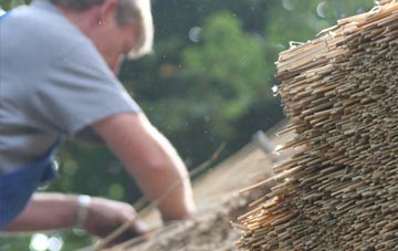 professional Bradwell On Sea thatchers